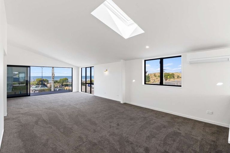 Photo of property in 85a Marine Parade, North New Brighton, Christchurch, 8083