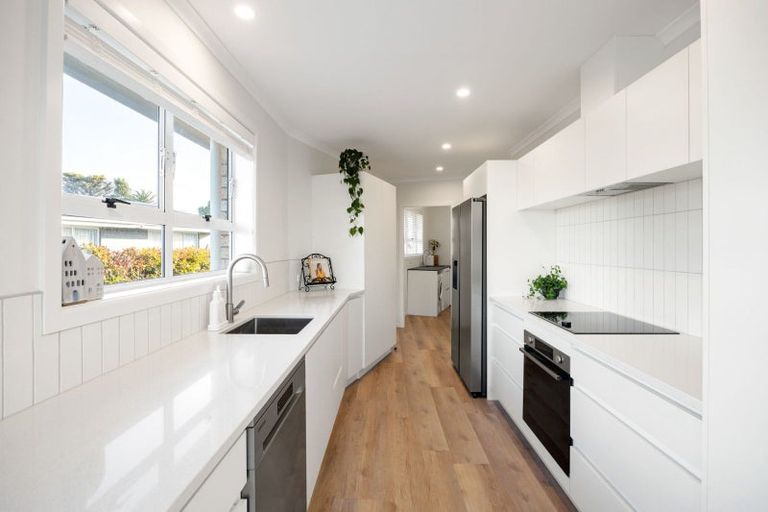 Photo of property in 43 Silverdale Road, Silverdale, Hamilton, 3216