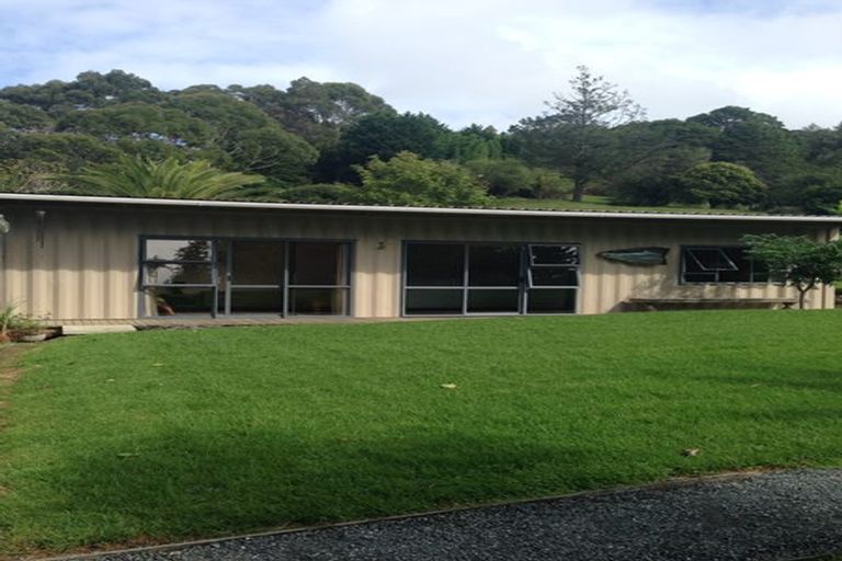 Photo of property in 100 Motukaraka Point Road, Kohukohu, 0491
