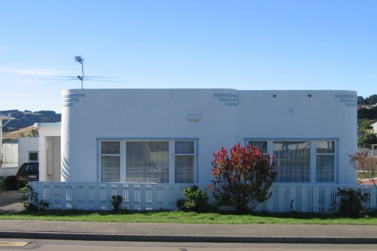 Photo of property in 38 Bracken Road, Paparangi, Wellington, 6037