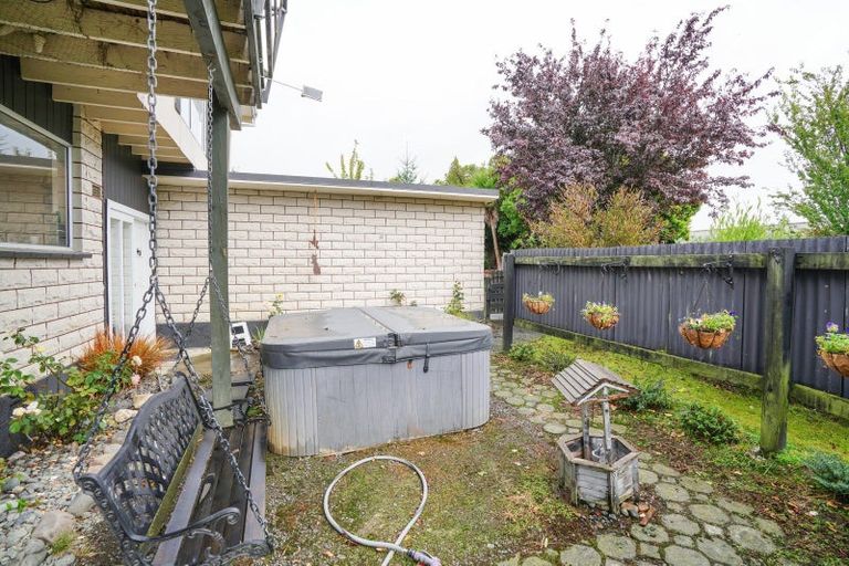 Photo of property in 49 Knutsford Road, Otautau, 9610