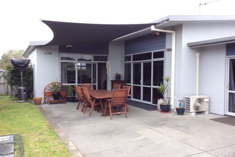 Photo of property in 10 Marick Place, Papamoa Beach, Papamoa, 3118