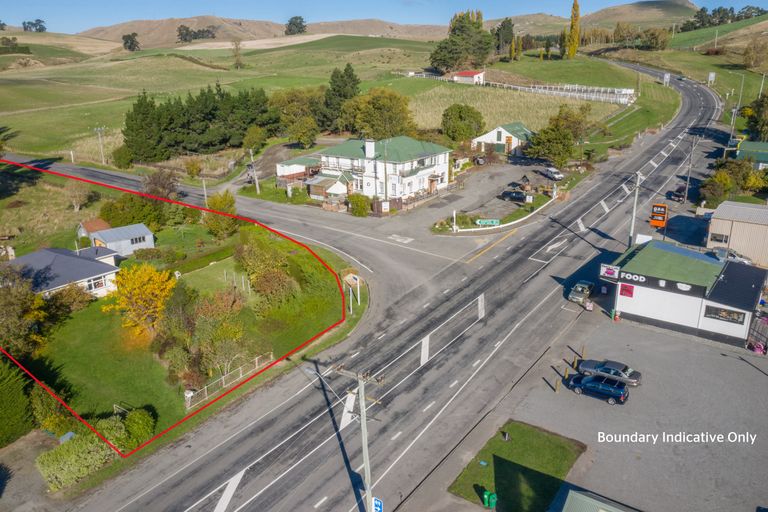 Photo of property in 7 Weka Pass Road, Waikari, 7420