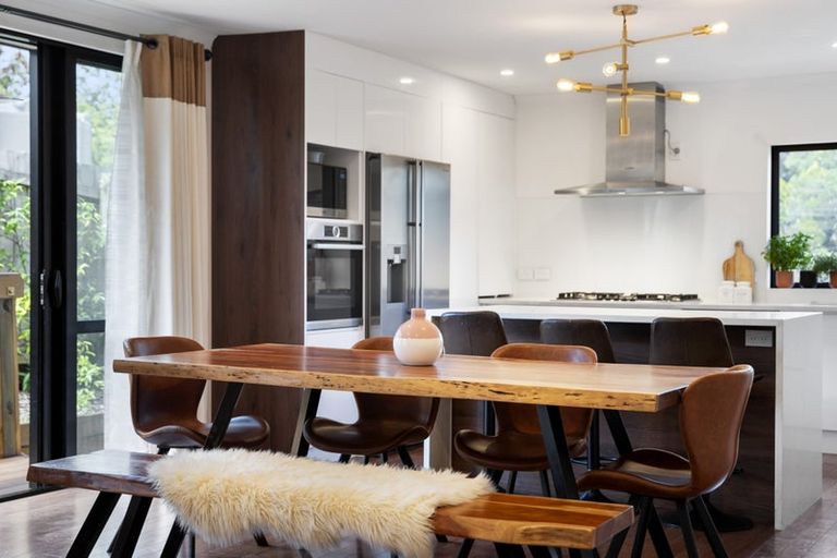 Photo of property in 1b Makora Road, Massey, Auckland, 0614