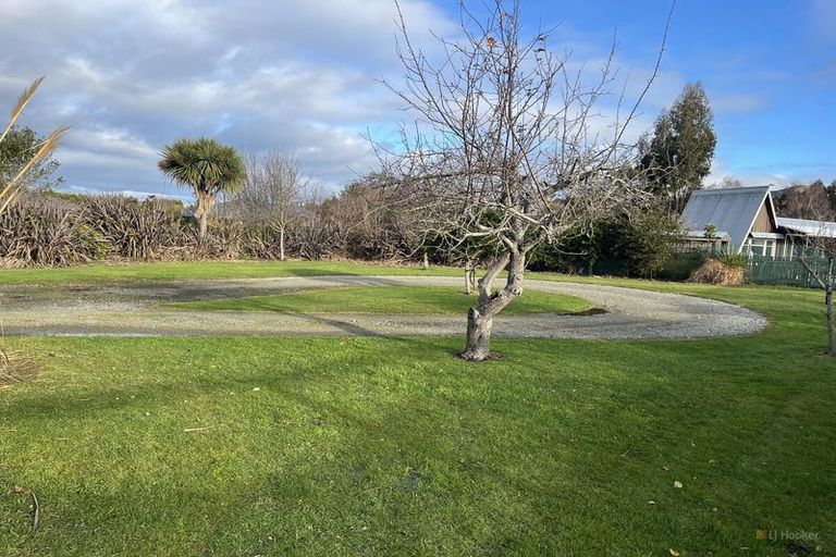 Photo of property in 35 Edinburgh Street, Waimate, 7924