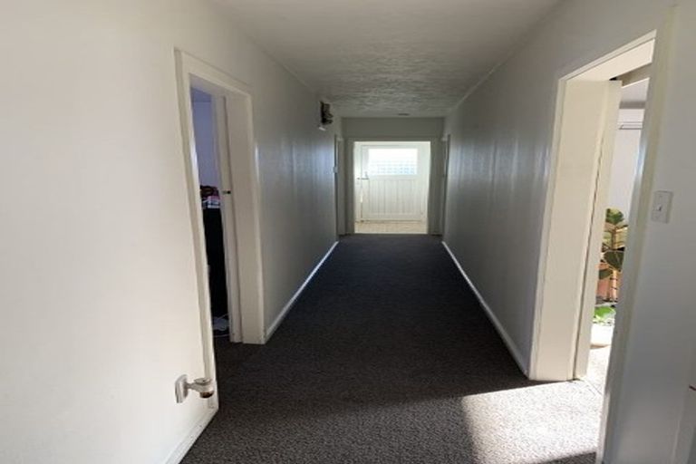 Photo of property in 27 Hounslow Street, Ilam, Christchurch, 8041