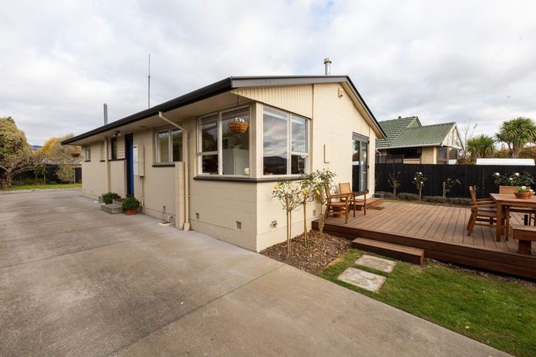Photo of property in 42 Stanton Crescent, Hoon Hay, Christchurch, 8025