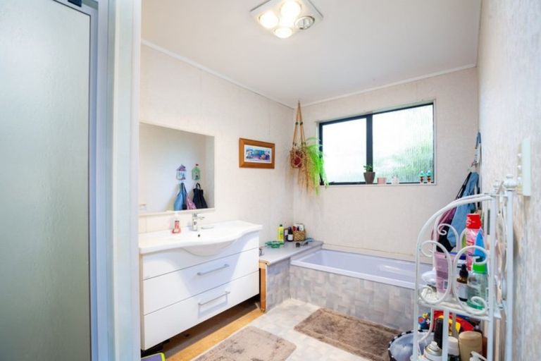 Photo of property in 26 Warkworth Grove, Bell Block, New Plymouth, 4312