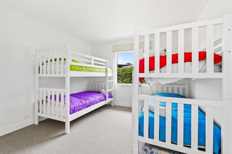 Photo of property in 2 Meridian Place, Matapouri, Whangarei, 0173