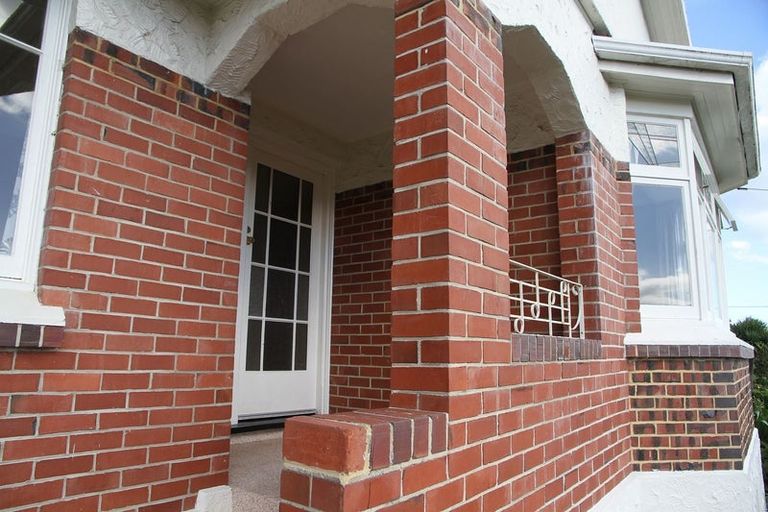 Photo of property in 56 Signal Hill Road, Opoho, Dunedin, 9010