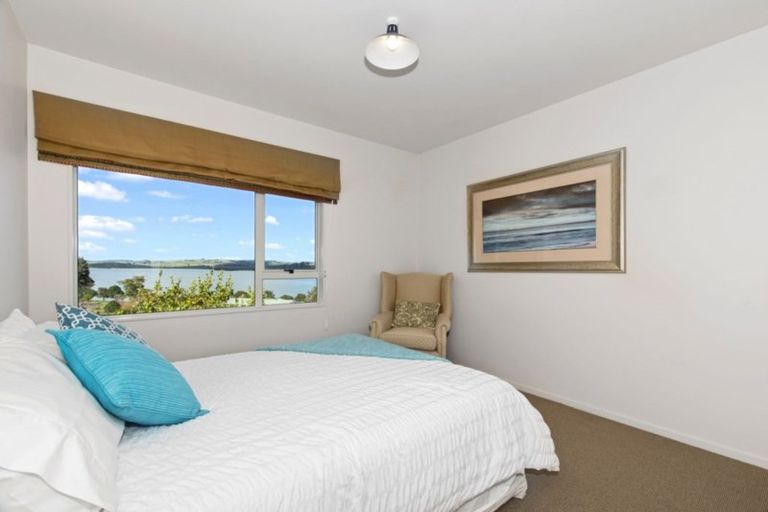 Photo of property in 22 Oxford Street, Whakapirau, Maungaturoto, 0583