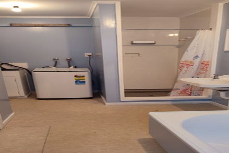 Photo of property in 53a Mandalay Terrace, Khandallah, Wellington, 6035