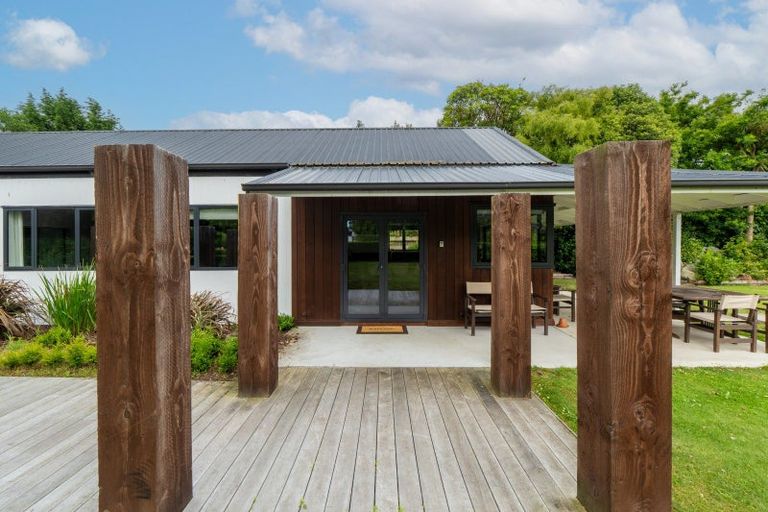 Photo of property in 181 Dunns Road, Otatara, Invercargill, 9879