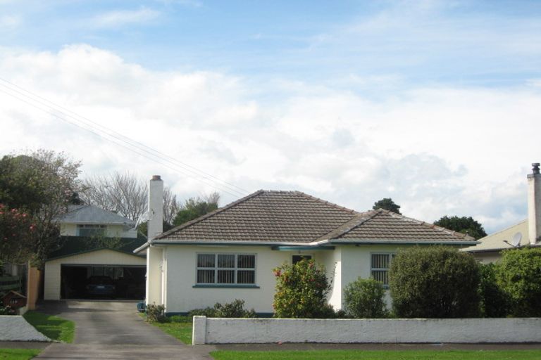 Photo of property in 119 Govett Avenue, Frankleigh Park, New Plymouth, 4310