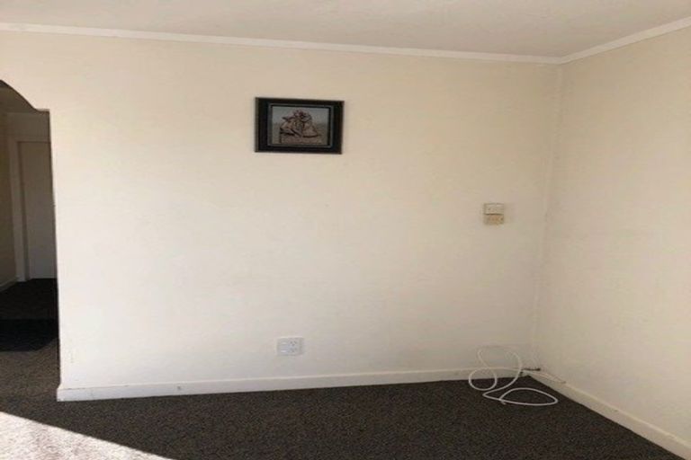 Photo of property in 82 Rolleston Street, Mount Cook, Wellington, 6021