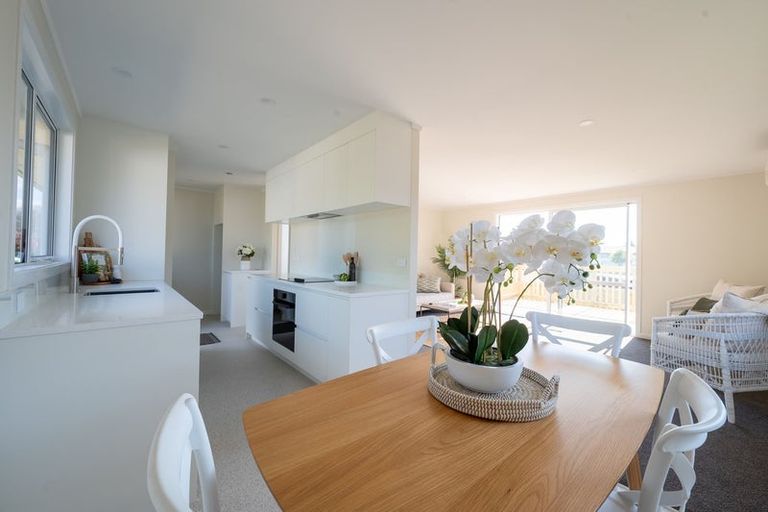 Photo of property in 4a Reid Grove, Richmond Heights, Taupo, 3330