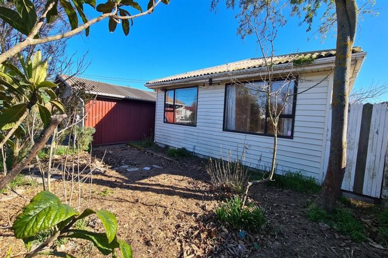 Photo of property in 2 Sinclair Street, New Brighton, Christchurch, 8083