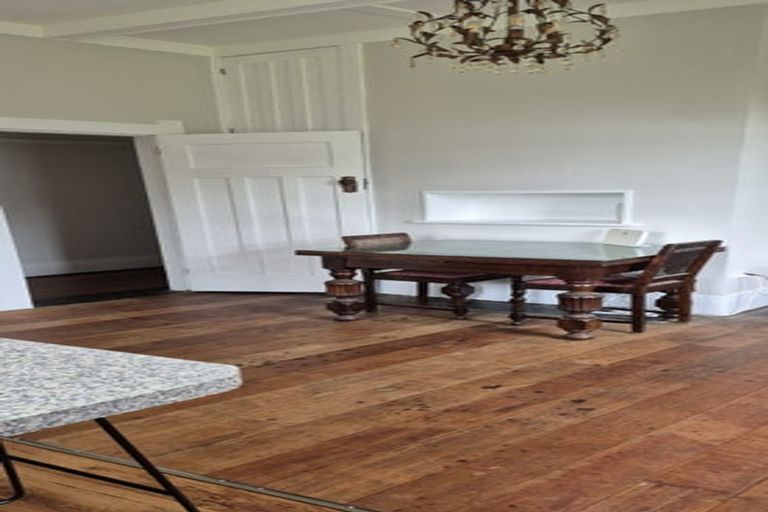 Photo of property in 89 Victoria Avenue, Waiuku, 2123