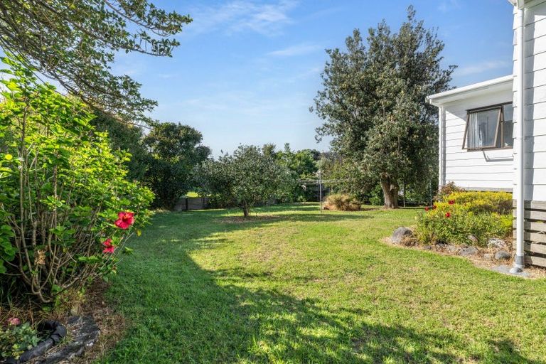 Photo of property in 124 Given Avenue, Whangamata, 3620