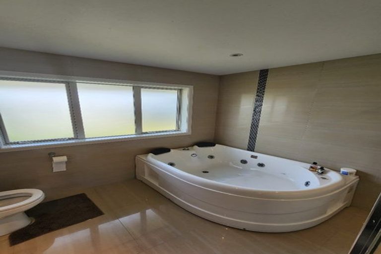 Photo of property in 6 Hampshire Court, Flagstaff, Hamilton, 3210