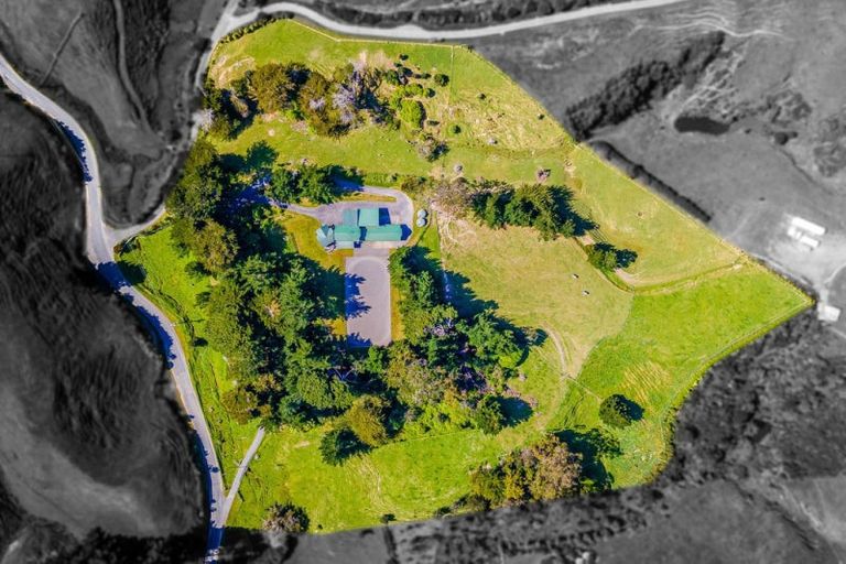 Photo of property in 218 Flightys Road, Judgeford, Porirua, 5381