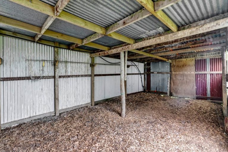 Photo of property in 32 Davis Road, Waiongana, Inglewood, 4389