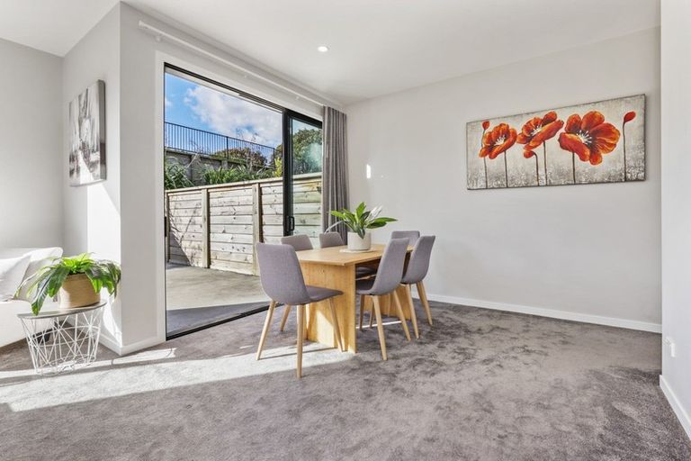 Photo of property in 27a Shrule Place, Huntington, Hamilton, 3210