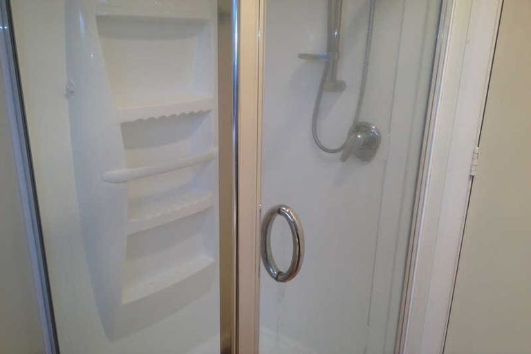 Photo of property in 76 Cotswold Avenue, Bishopdale, Christchurch, 8053