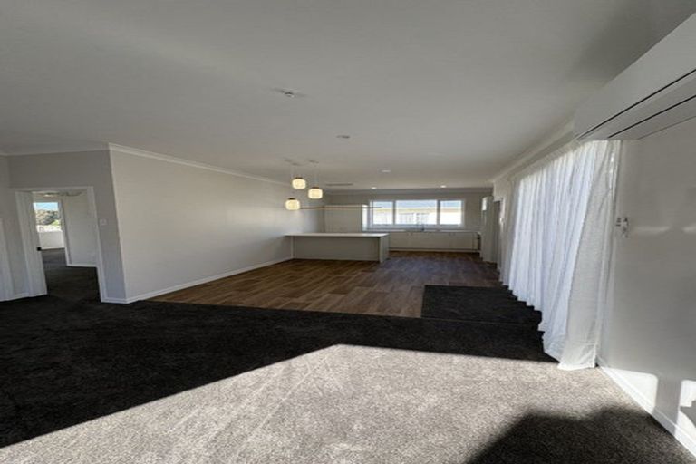 Photo of property in 11 Dyson Street, Strathern, Invercargill, 9812
