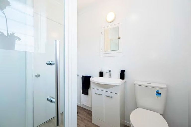 Photo of property in 180a Tuhikaramea Road, Dinsdale, Hamilton, 3204