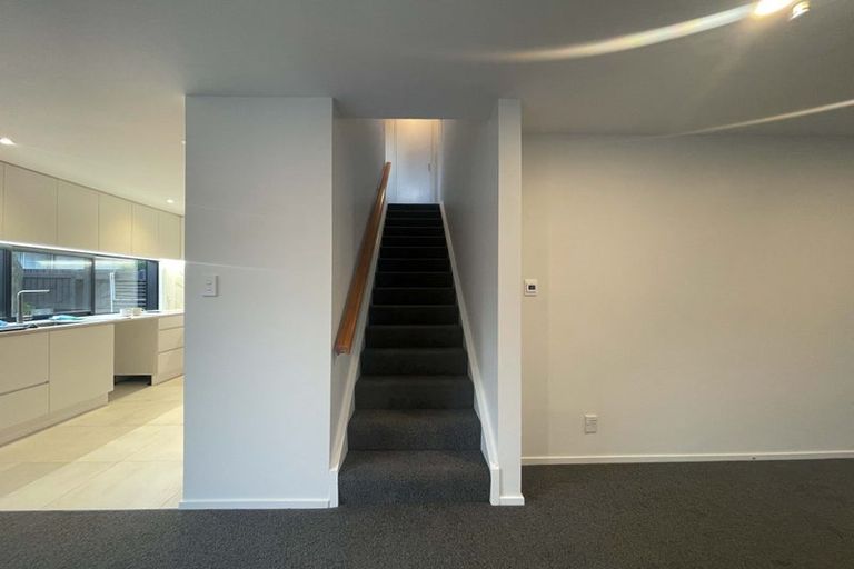 Photo of property in 8a Roa Road, Fendalton, Christchurch, 8041