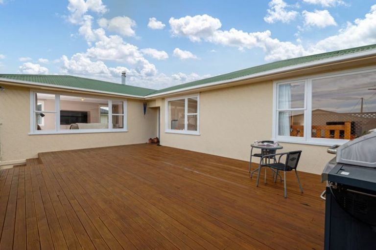 Photo of property in 16 Tamar Street, Rongotea, 4476