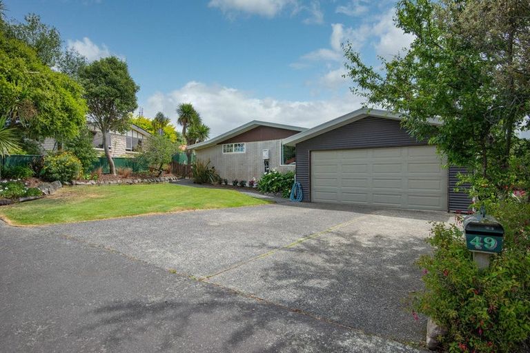Photo of property in 49 Walton Park Avenue, Fairfield, Dunedin, 9018