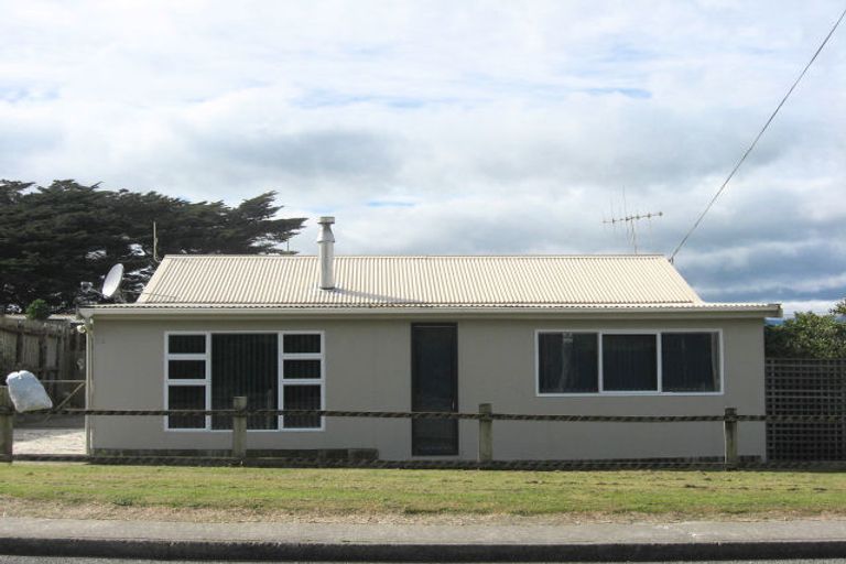 Photo of property in 58 Rua Avenue, Waitarere Beach, Levin, 5510