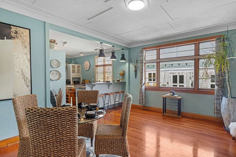 Photo of property in 16 Avon Street, Rongotea, 4476