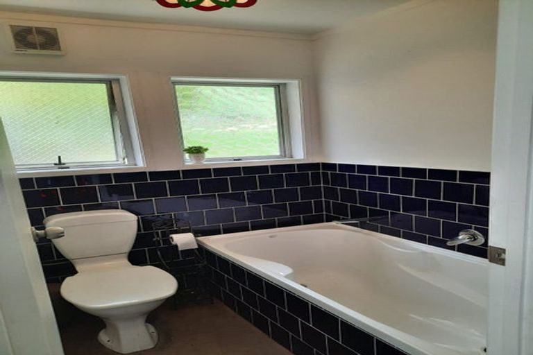 Photo of property in 52 Punga Grove Avenue, Riverside, Whangarei, 0112