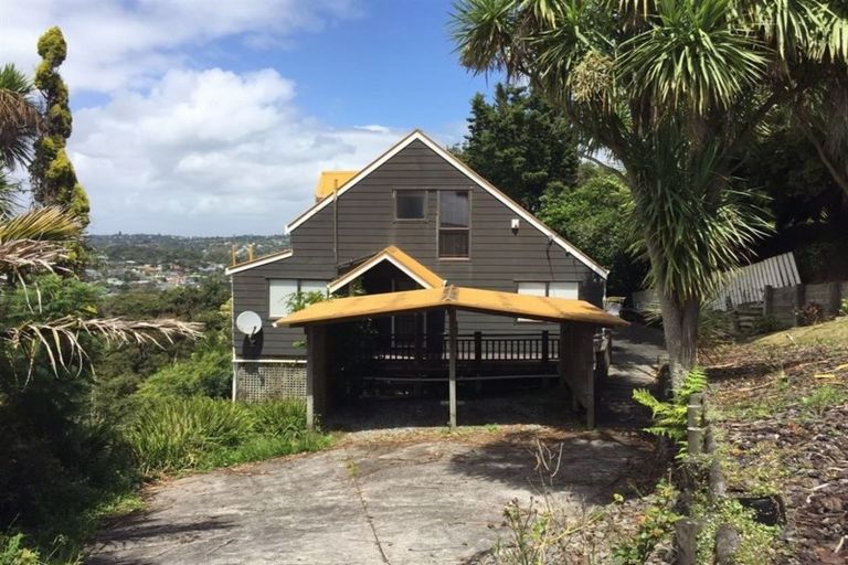 Photo of property in 132 Manuka Road, Bayview, Auckland, 0629