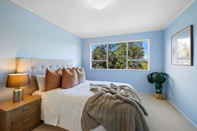 Photo of property in 3b Hunter Place, Merrilands, New Plymouth, 4312