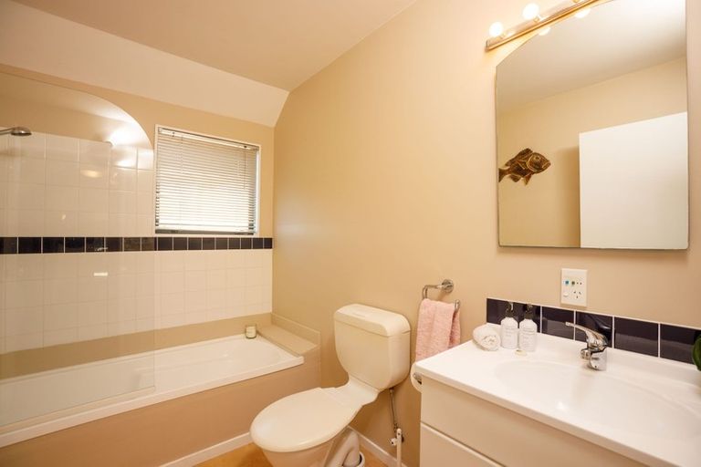 Photo of property in 15 Tolhurst Street, Johnsonville, Wellington, 6037