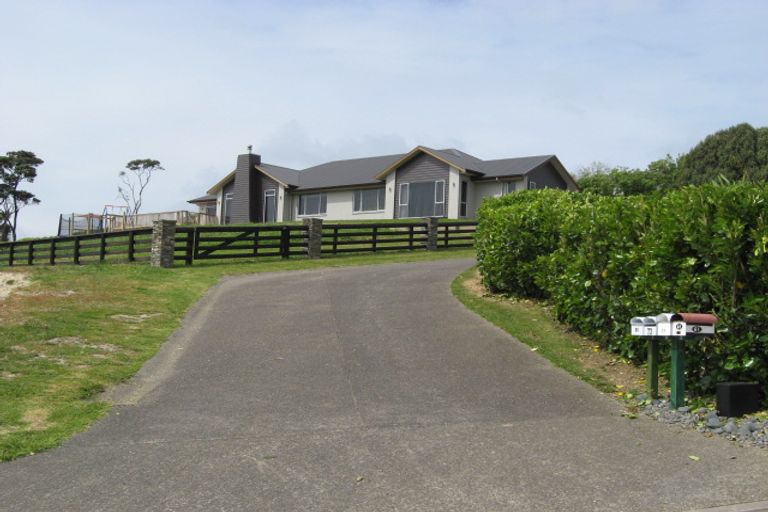Photo of property in 57 Freshfields Road, Waimauku, 0812