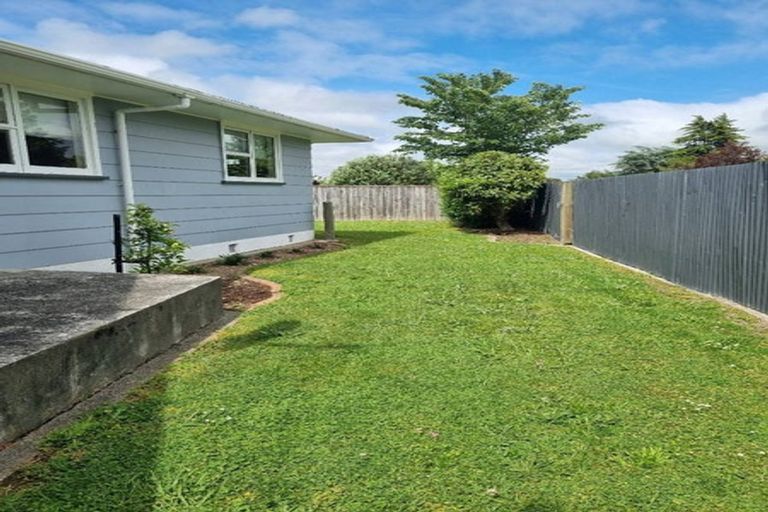 Photo of property in 27 Kent Street, Carterton, 5713