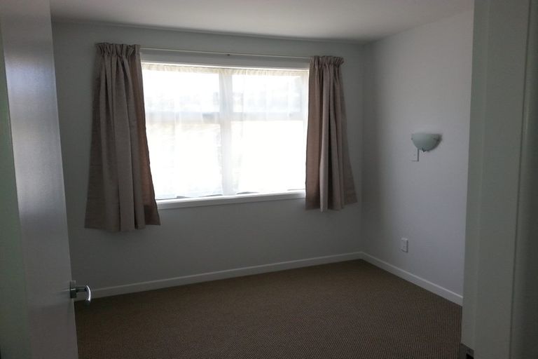 Photo of property in 34a Allington Road, Karori, Wellington, 6012