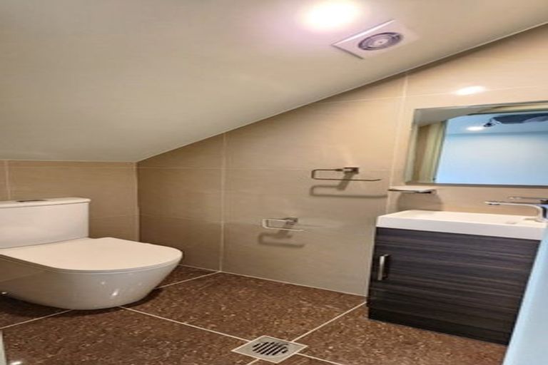 Photo of property in 36a Pah Road, Papatoetoe, Auckland, 2025