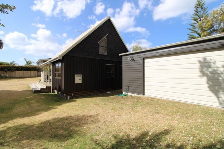 Photo of property in 105 Puriri Place, Matarangi, Whitianga, 3592