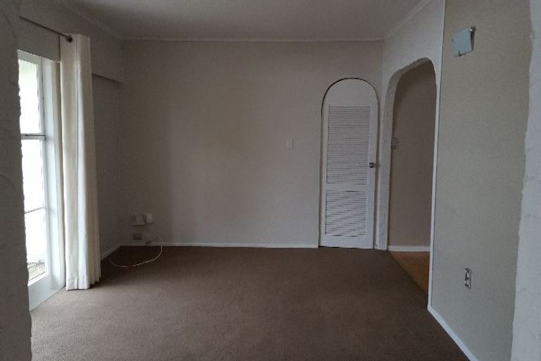 Photo of property in 5 James Street, Glenfield, Auckland, 0629
