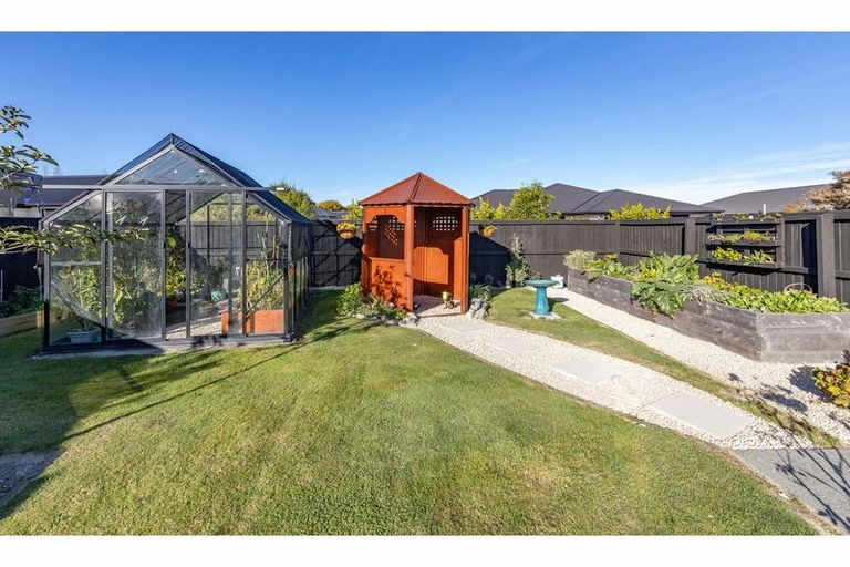 Photo of property in 7 Wearing Place, Kaiapoi, 7630
