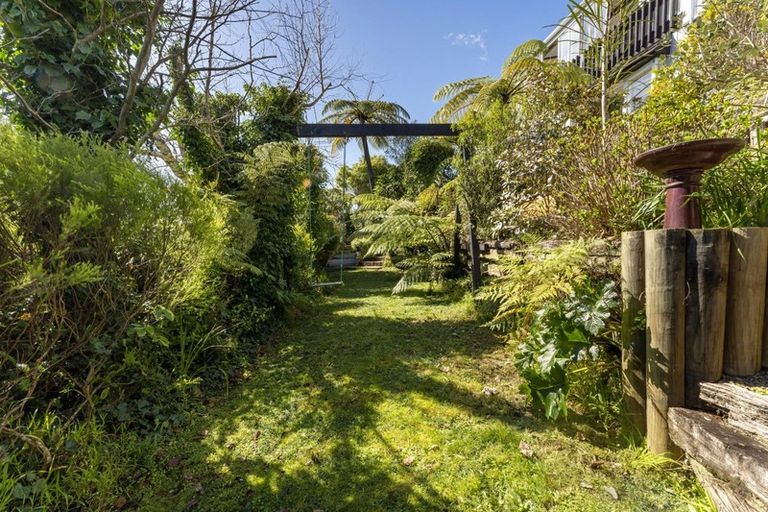 Photo of property in 13 Kenilworth Grove, Silverstream, Upper Hutt, 5019