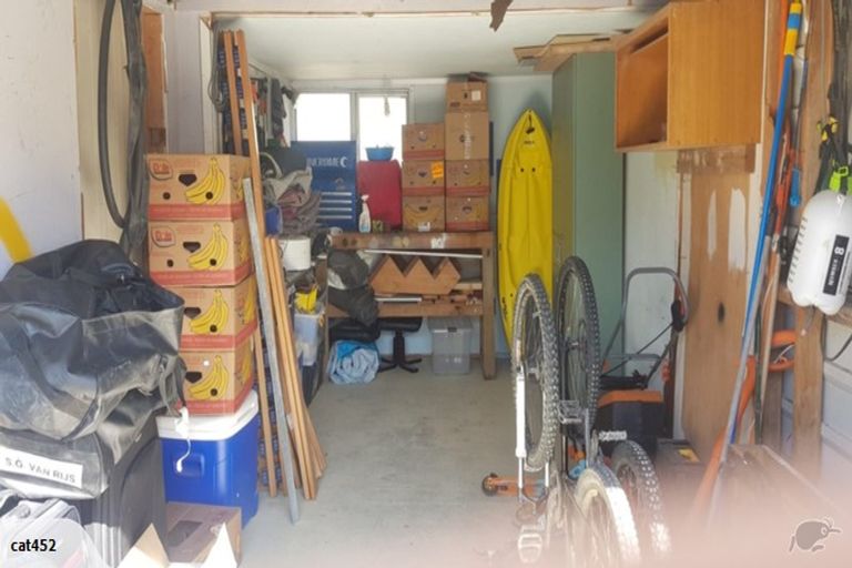 Photo of property in 43a Collins Avenue, Tawa, Wellington, 5028