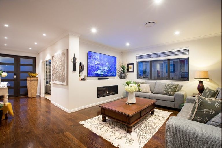 Photo of property in 23 Pioneer Rise, Silverdale, 0932