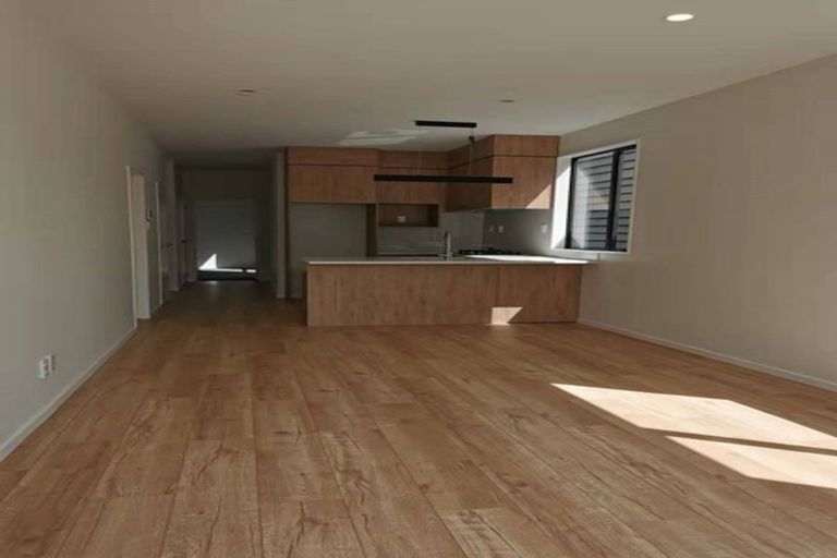 Photo of property in 41 Kaha Road, Takanini, 2110